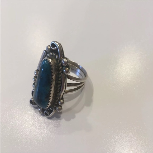 Vintage Sterling Silver Turquoise Ring large - Picture 2 of 8